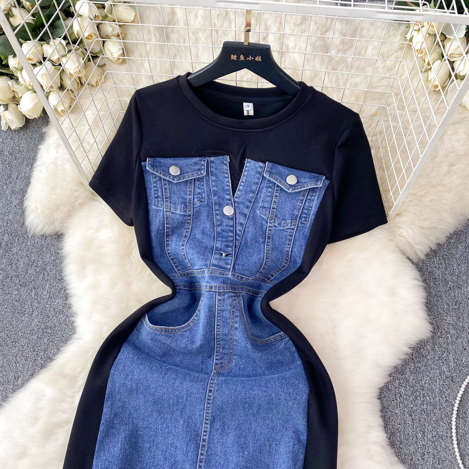 Niche Round Neck Short Sleeve Stitching Denim Dress
