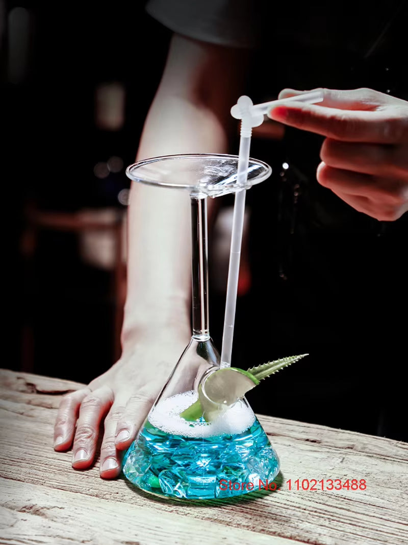 Funny Upside down Cocktail Glass Upside down Martini Cocktail Cup Inverted Juice Tumbler opposite Cocktail Glass Cup Wholesale