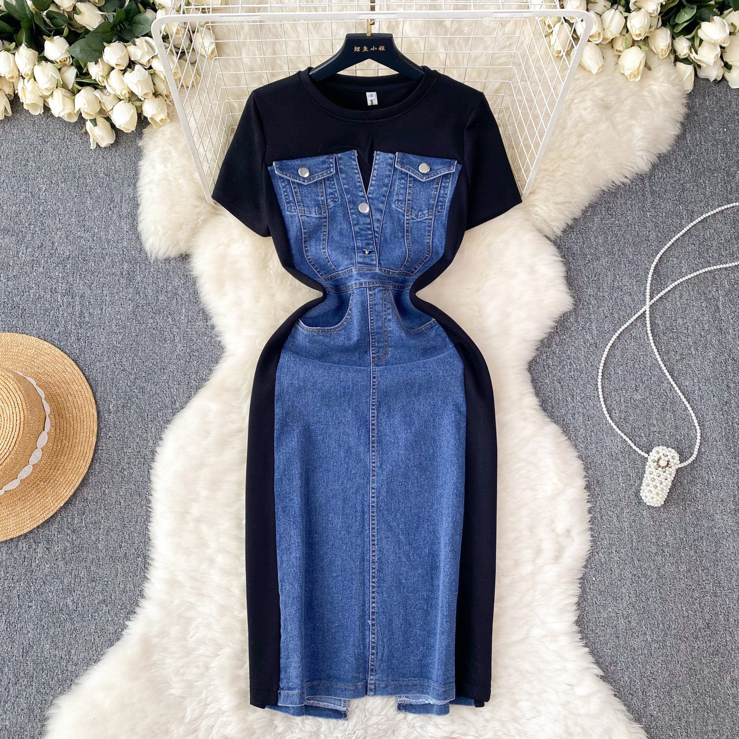 Niche Round Neck Short Sleeve Stitching Denim Dress