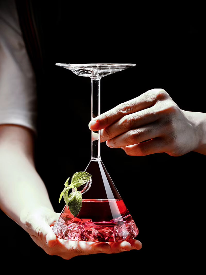 Funny Upside down Cocktail Glass Upside down Martini Cocktail Cup Inverted Juice Tumbler opposite Cocktail Glass Cup Wholesale